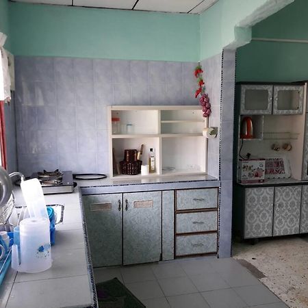 Homestay Ustaz Taiping Esterno foto